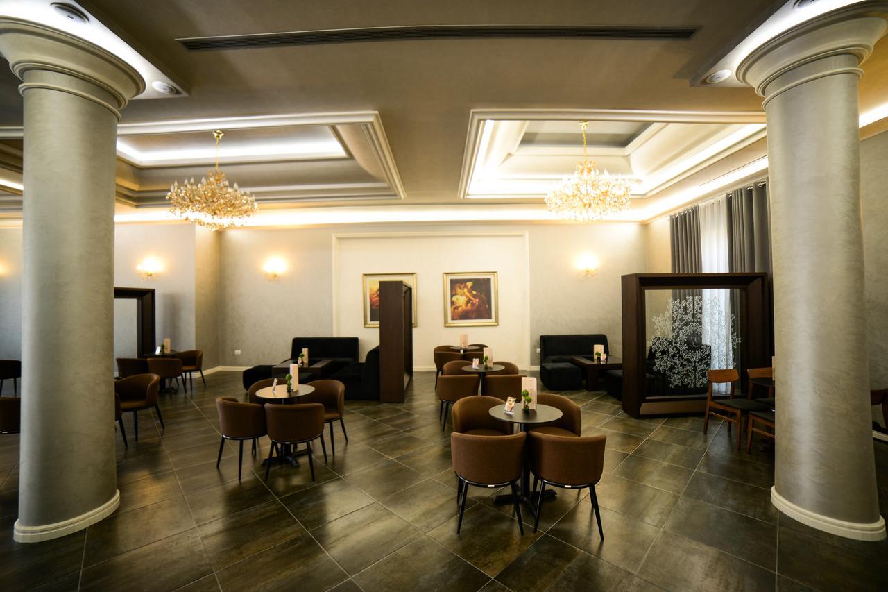 Hotel Vila Imperial Elbasan Esterno foto